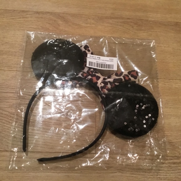 Mouse Ears Bow Headband - Leopard - Picture 4 of 4